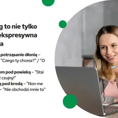 Kobieta z zestawem słuchawkowym uśmiecha się, ucząc włoskich gestów i słów. Włoski slang to nie tylko parole, ale i ekspresywna gesticulacja.